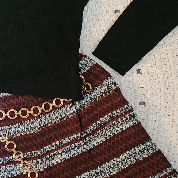 BCBG GENERATION SIZE 6 MULTI SHORTS - Picture 12 of 16